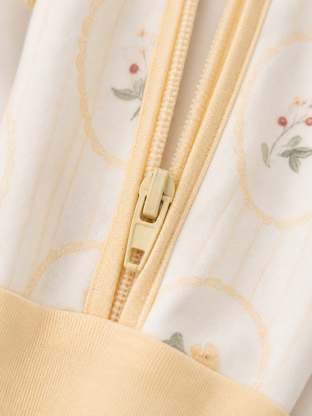 Sunshine Chick pajama two-way zipper detail